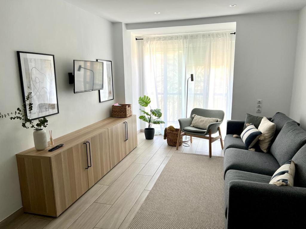 Acogedor Apartamento Cerca De La Playa Appartamento Valenza Esterno foto
